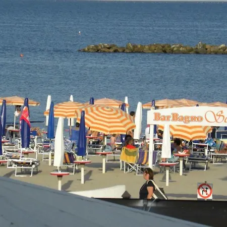 Σπίτι διακοπών Agenzia Sole- Il Mare 16 Lido delle Nazioni